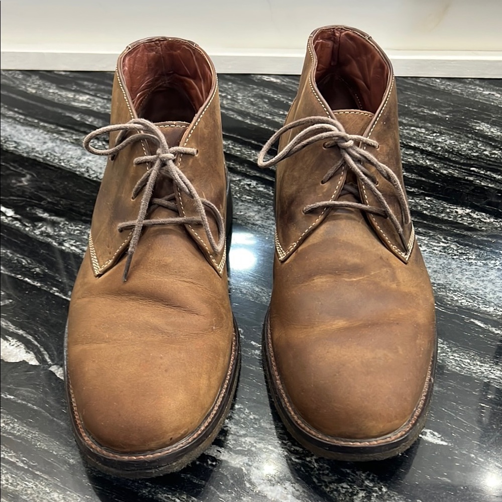Johnston & Murphy Brown Chukka Boots with Nubuck Finish